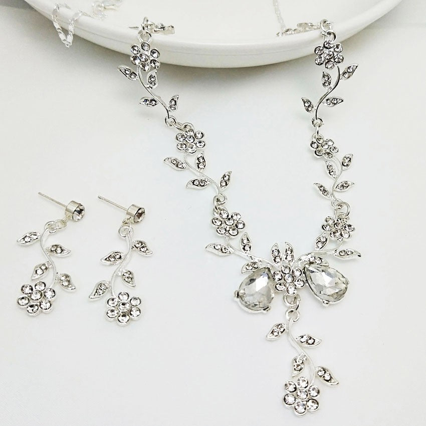 Set Full Diamond Necklace Pendant Set